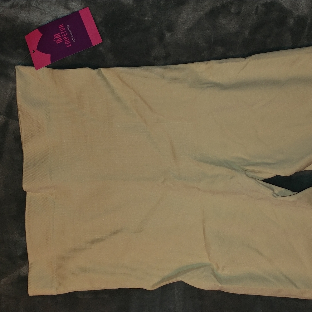 Spanx, size M-L